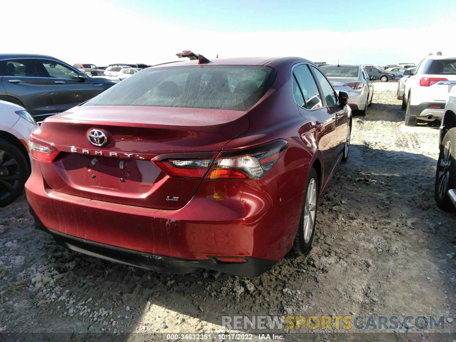 4 Photograph of a damaged car 4T1C11AK8MU464258 TOYOTA CAMRY 2021