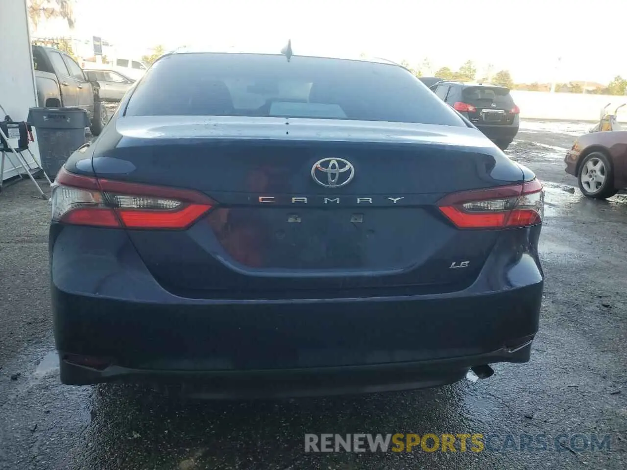 6 Photograph of a damaged car 4T1C11AK8MU479584 TOYOTA CAMRY 2021