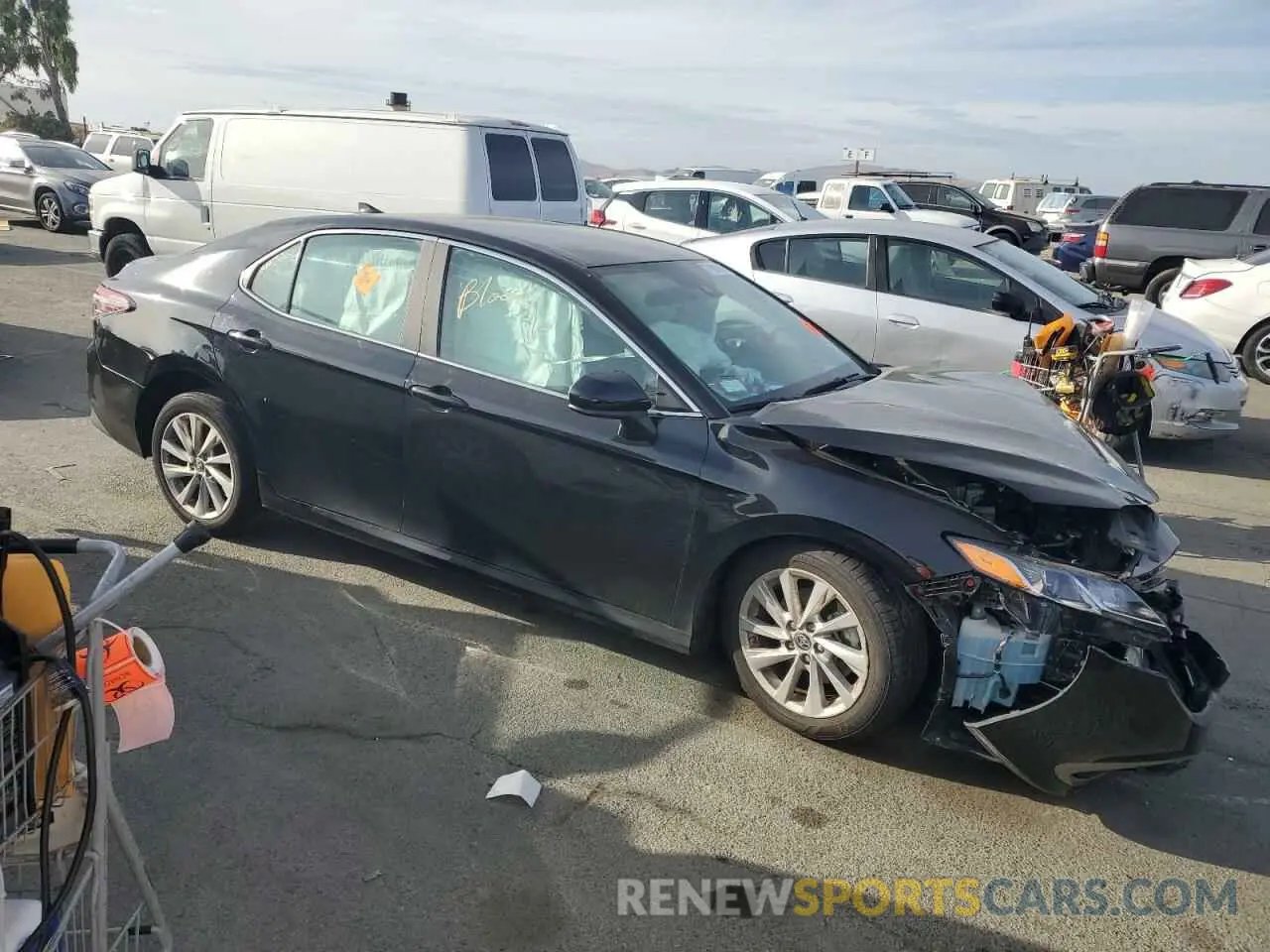 4 Photograph of a damaged car 4T1C11AK8MU524376 TOYOTA CAMRY 2021