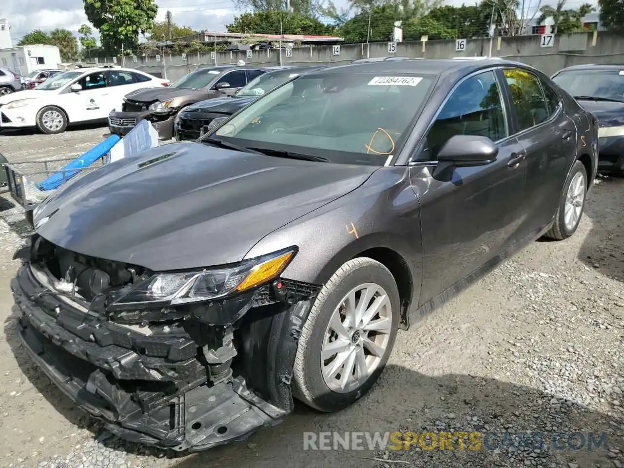 1 Photograph of a damaged car 4T1C11AK8MU561024 TOYOTA CAMRY 2021