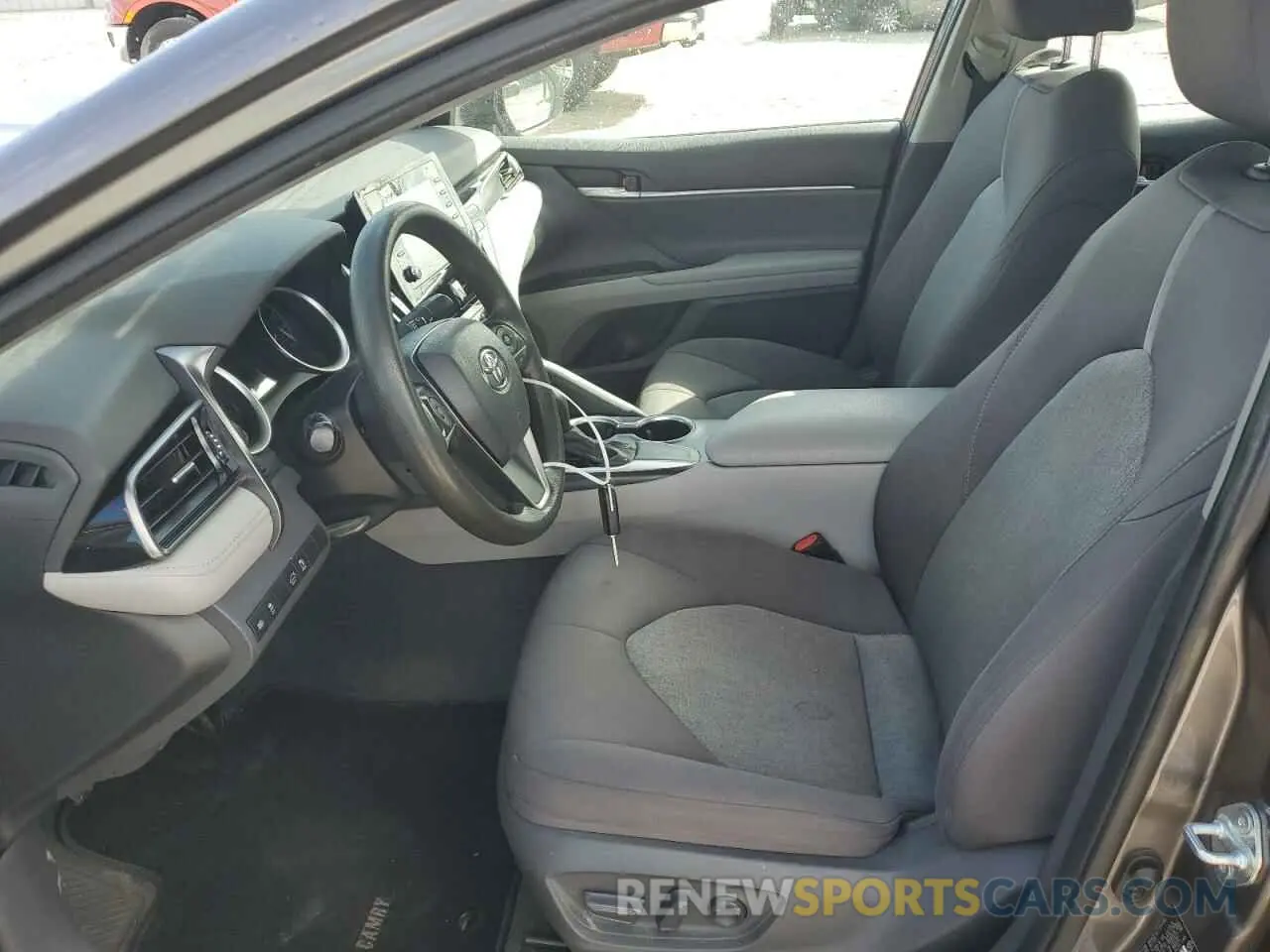 7 Photograph of a damaged car 4T1C11AK8MU569897 TOYOTA CAMRY 2021