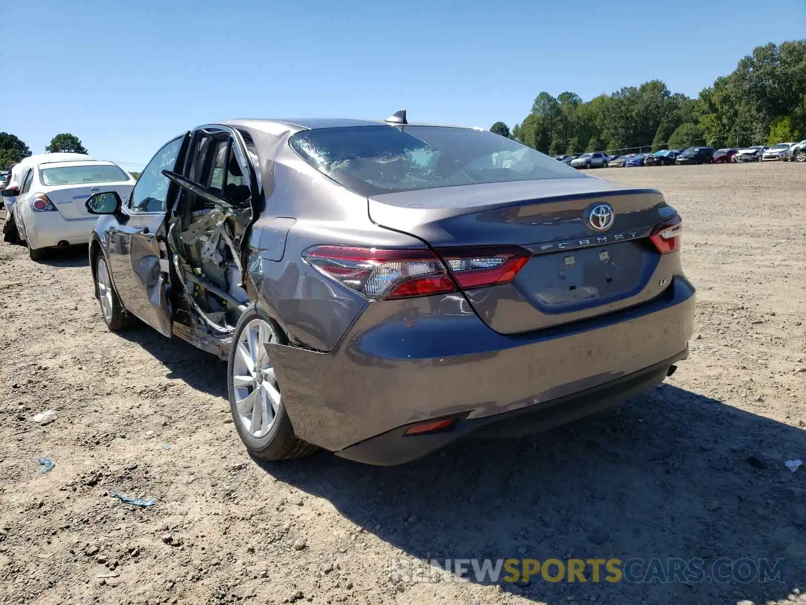 3 Photograph of a damaged car 4T1C11AK8MU584593 TOYOTA CAMRY 2021