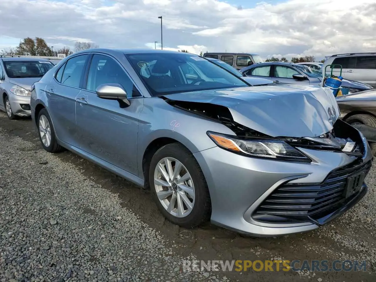 4 Photograph of a damaged car 4T1C11AK8MU605815 TOYOTA CAMRY 2021