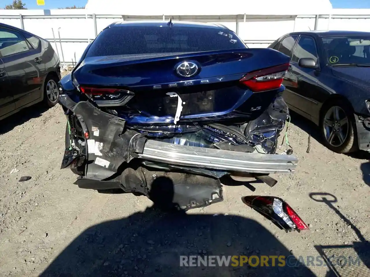 6 Photograph of a damaged car 4T1C11AK9MU414520 TOYOTA CAMRY 2021