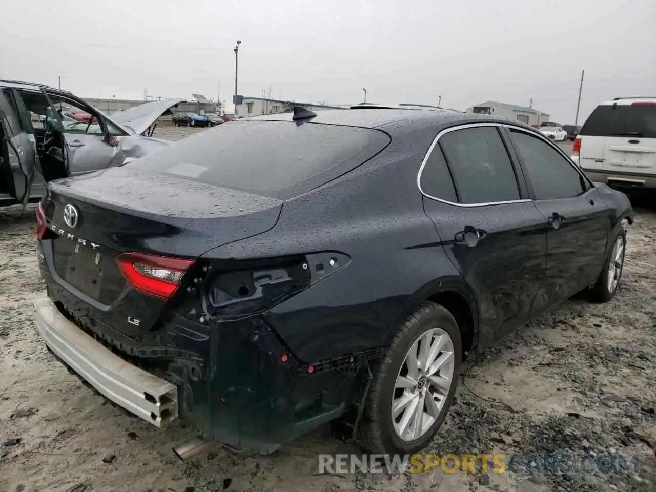 4 Photograph of a damaged car 4T1C11AK9MU451339 TOYOTA CAMRY 2021