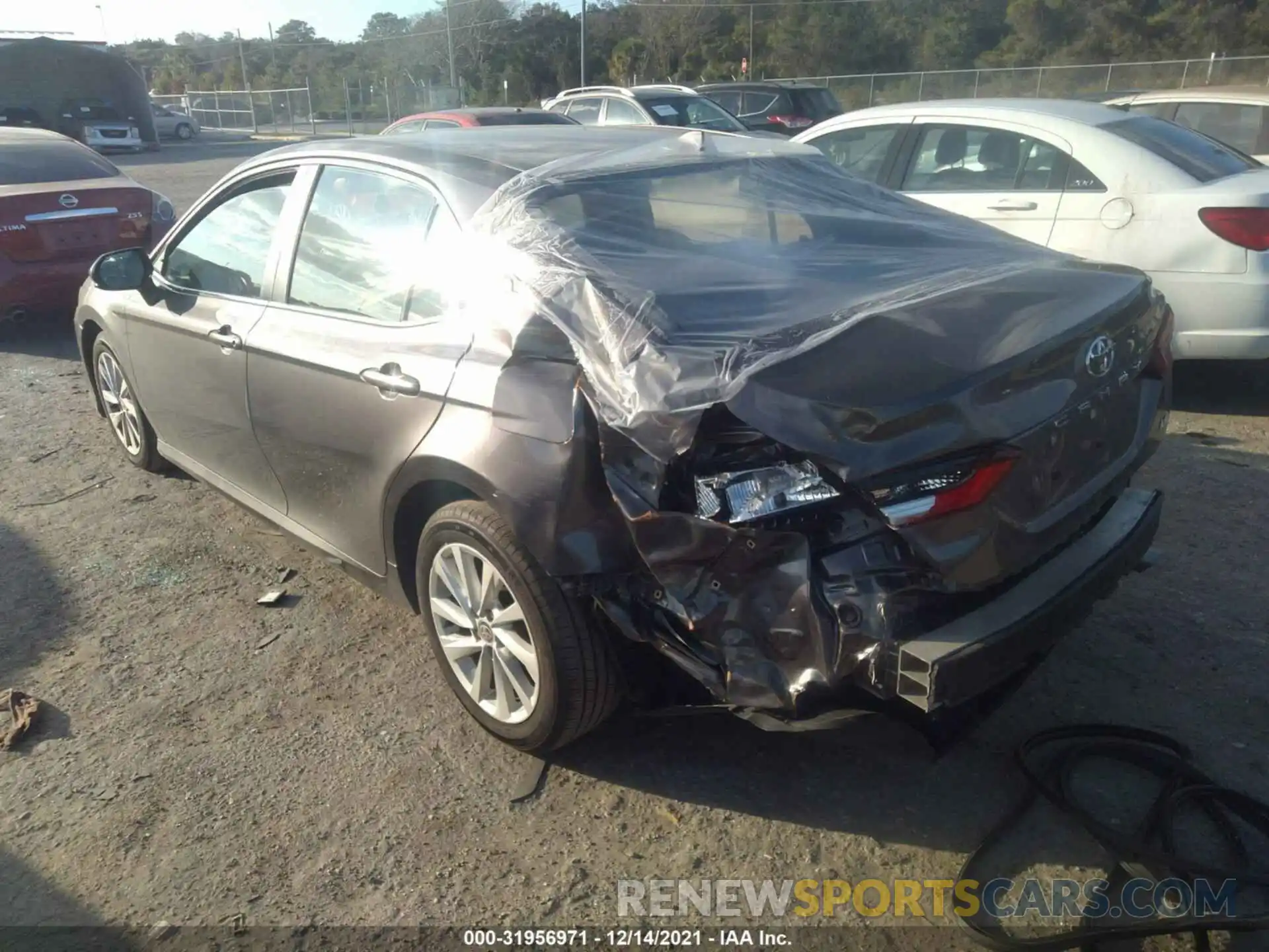 3 Photograph of a damaged car 4T1C11AK9MU461305 TOYOTA CAMRY 2021