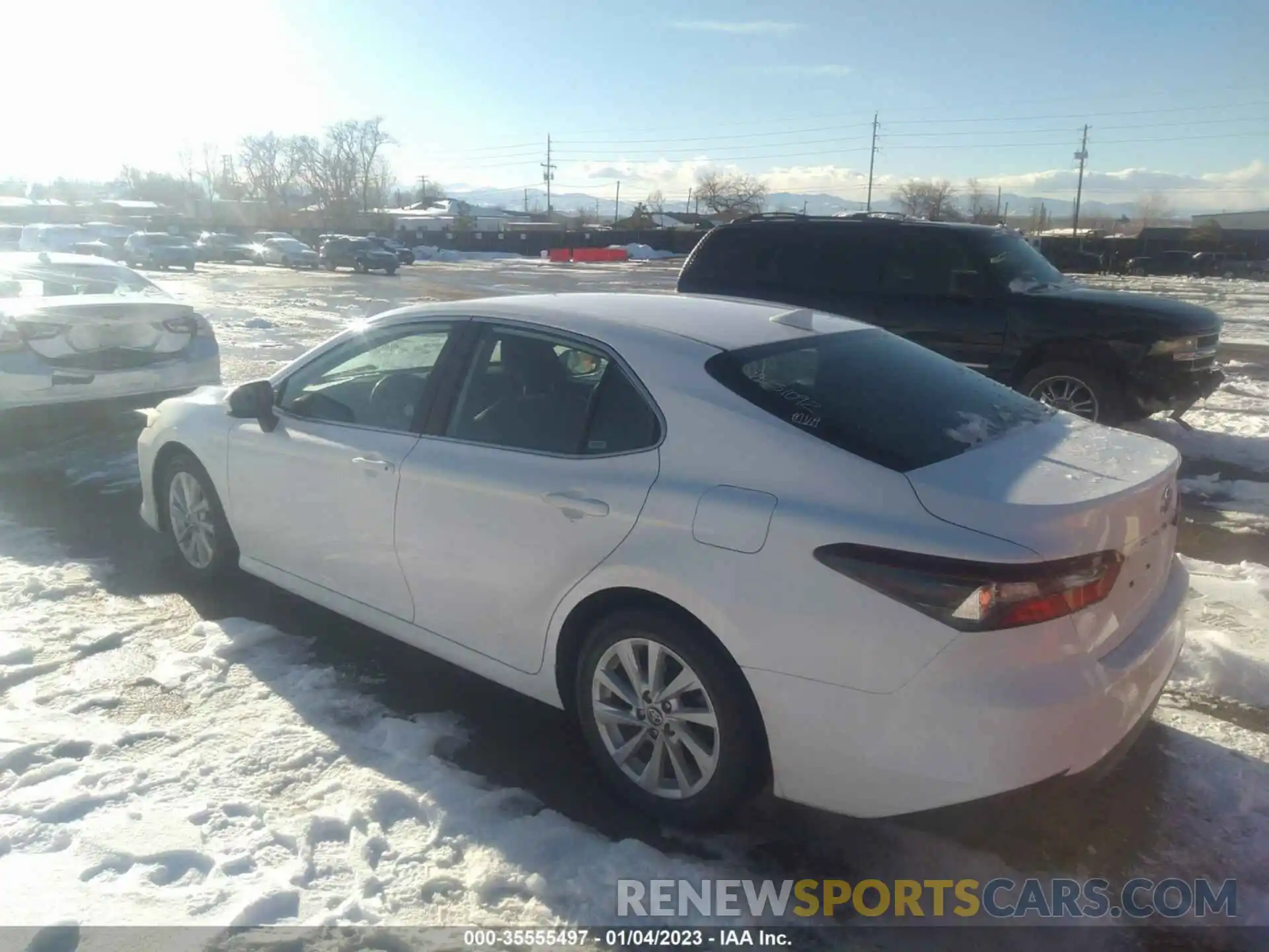 3 Photograph of a damaged car 4T1C11AK9MU470098 TOYOTA CAMRY 2021