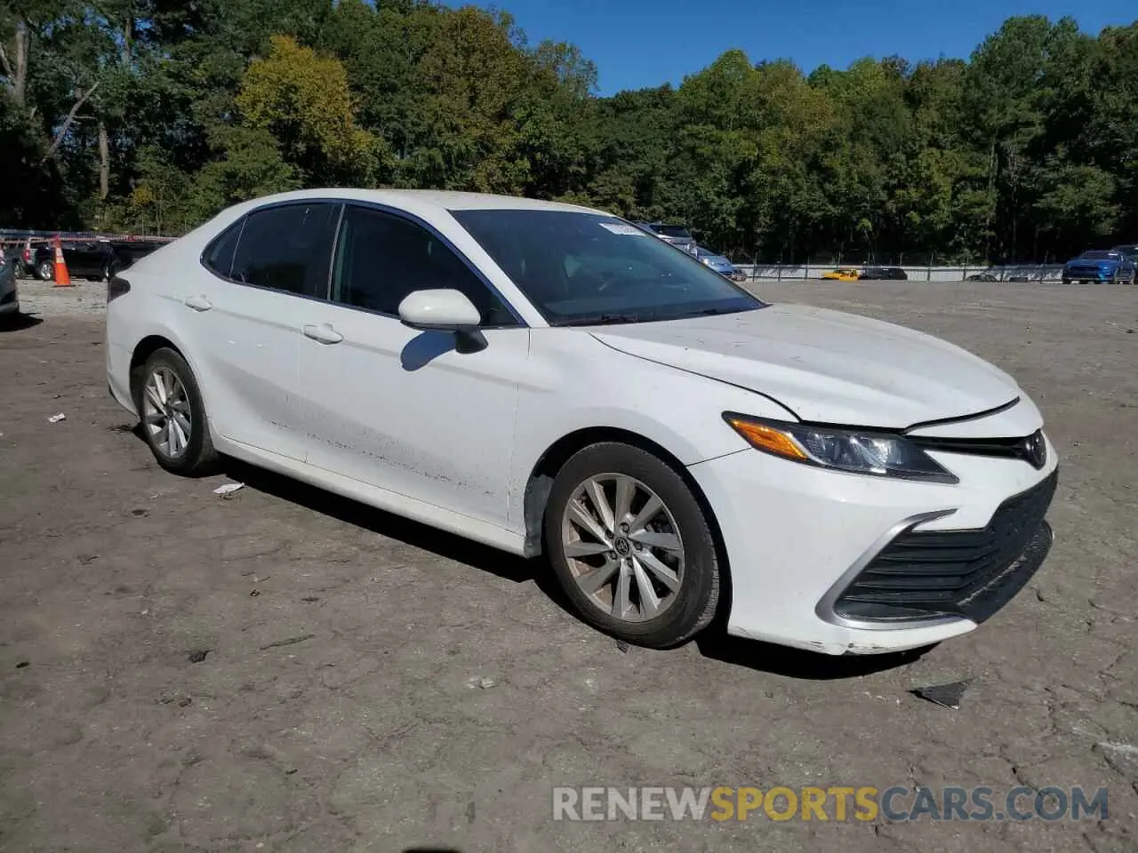 4 Photograph of a damaged car 4T1C11AK9MU516576 TOYOTA CAMRY 2021