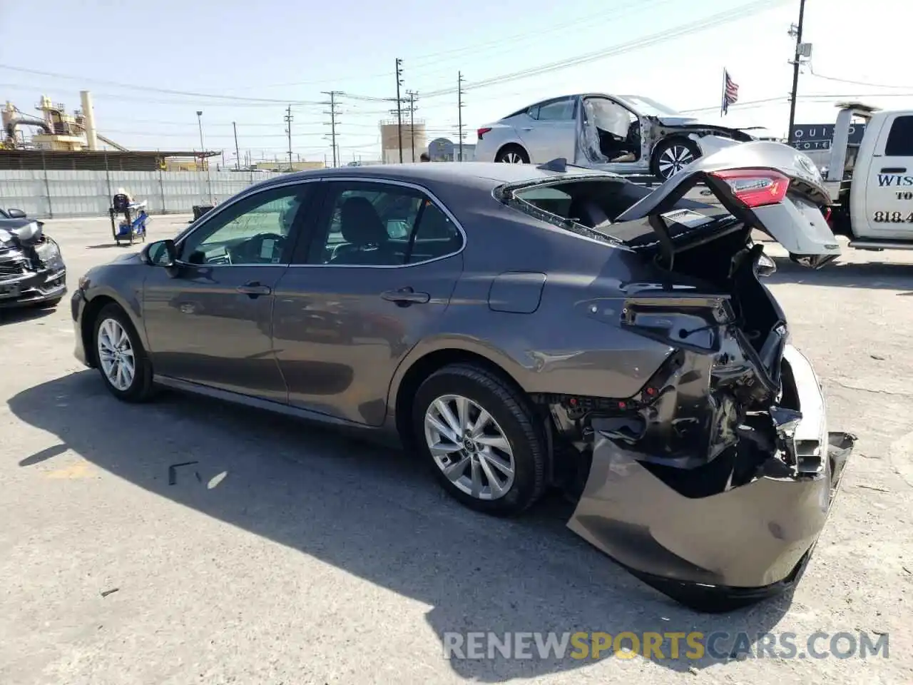 3 Photograph of a damaged car 4T1C11AK9MU540635 TOYOTA CAMRY 2021