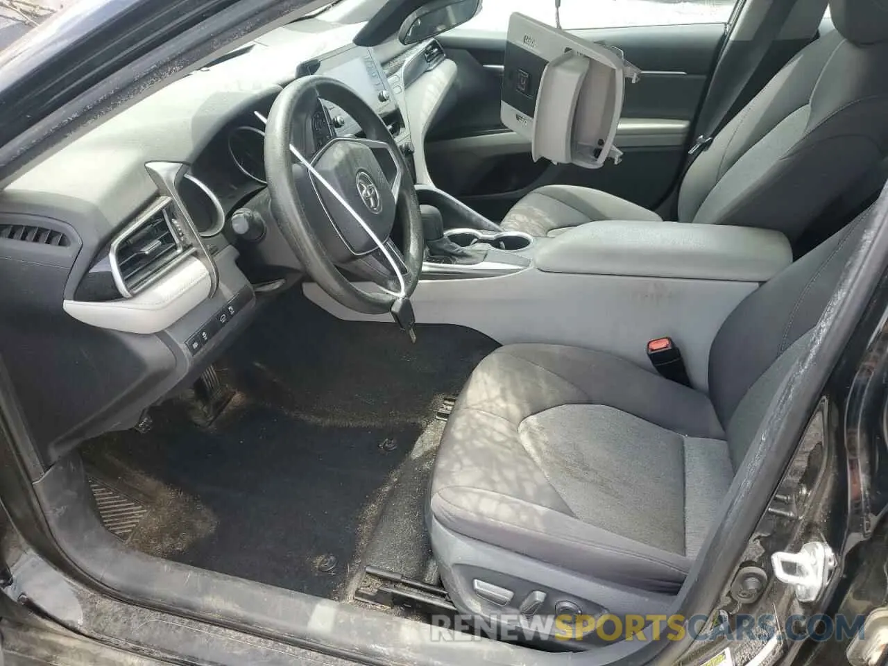 7 Photograph of a damaged car 4T1C11AK9MU579242 TOYOTA CAMRY 2021