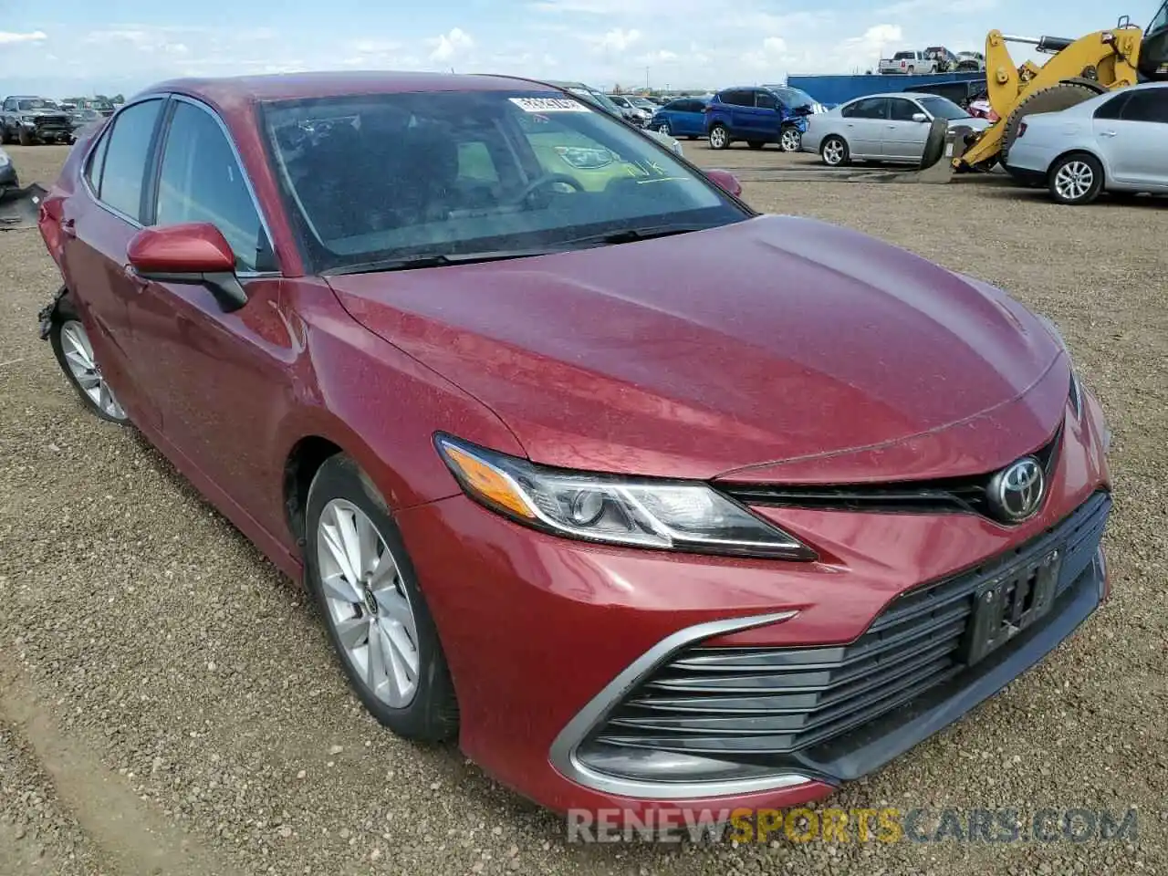 1 Photograph of a damaged car 4T1C11AK9MU585025 TOYOTA CAMRY 2021