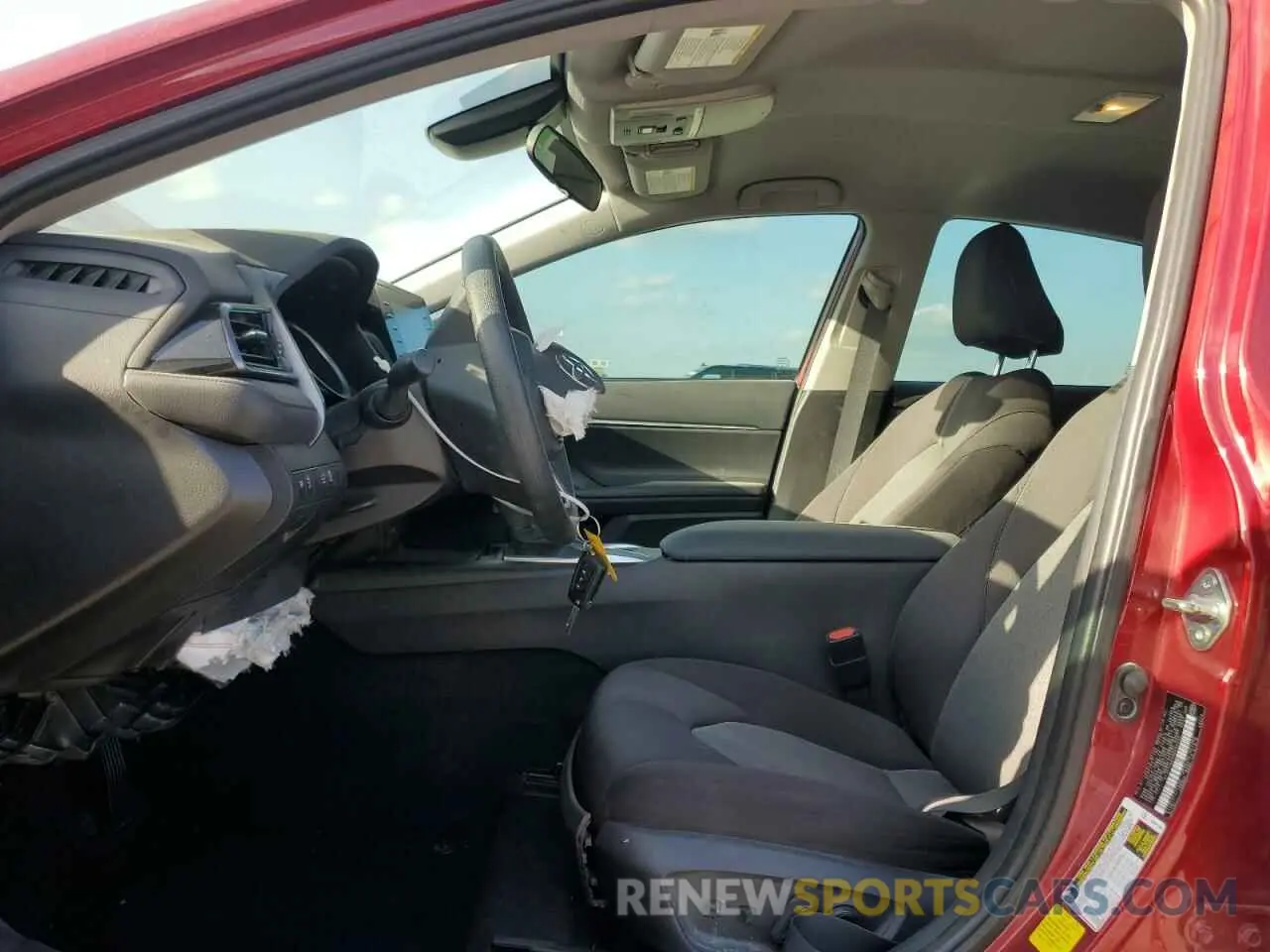 7 Photograph of a damaged car 4T1C11AKXMU406300 TOYOTA CAMRY 2021