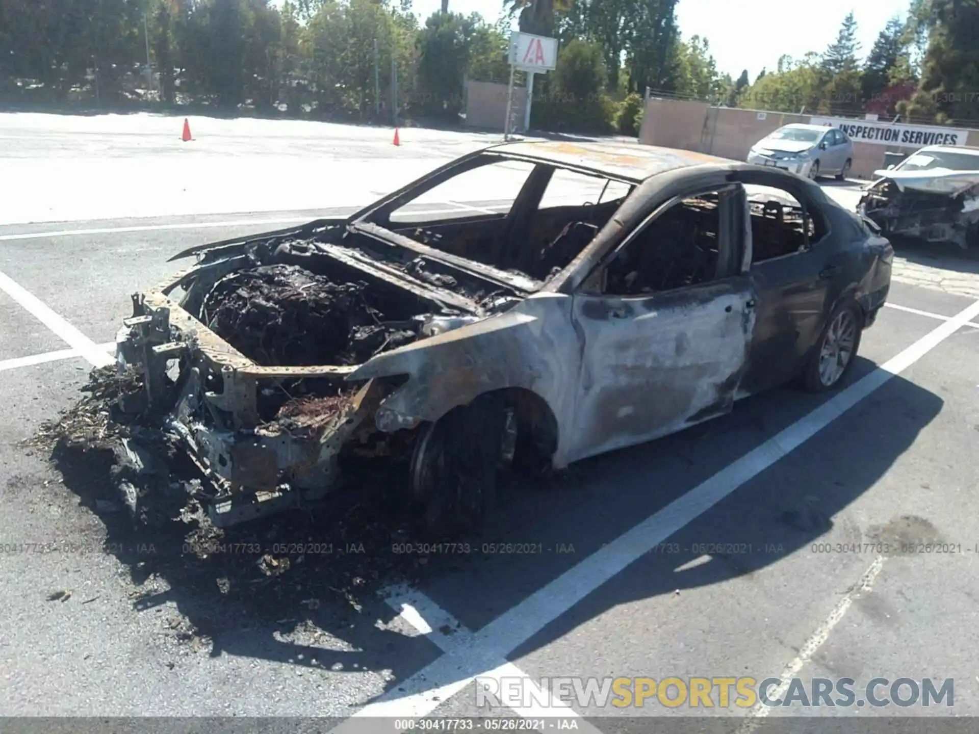 2 Photograph of a damaged car 4T1C11AKXMU417636 TOYOTA CAMRY 2021