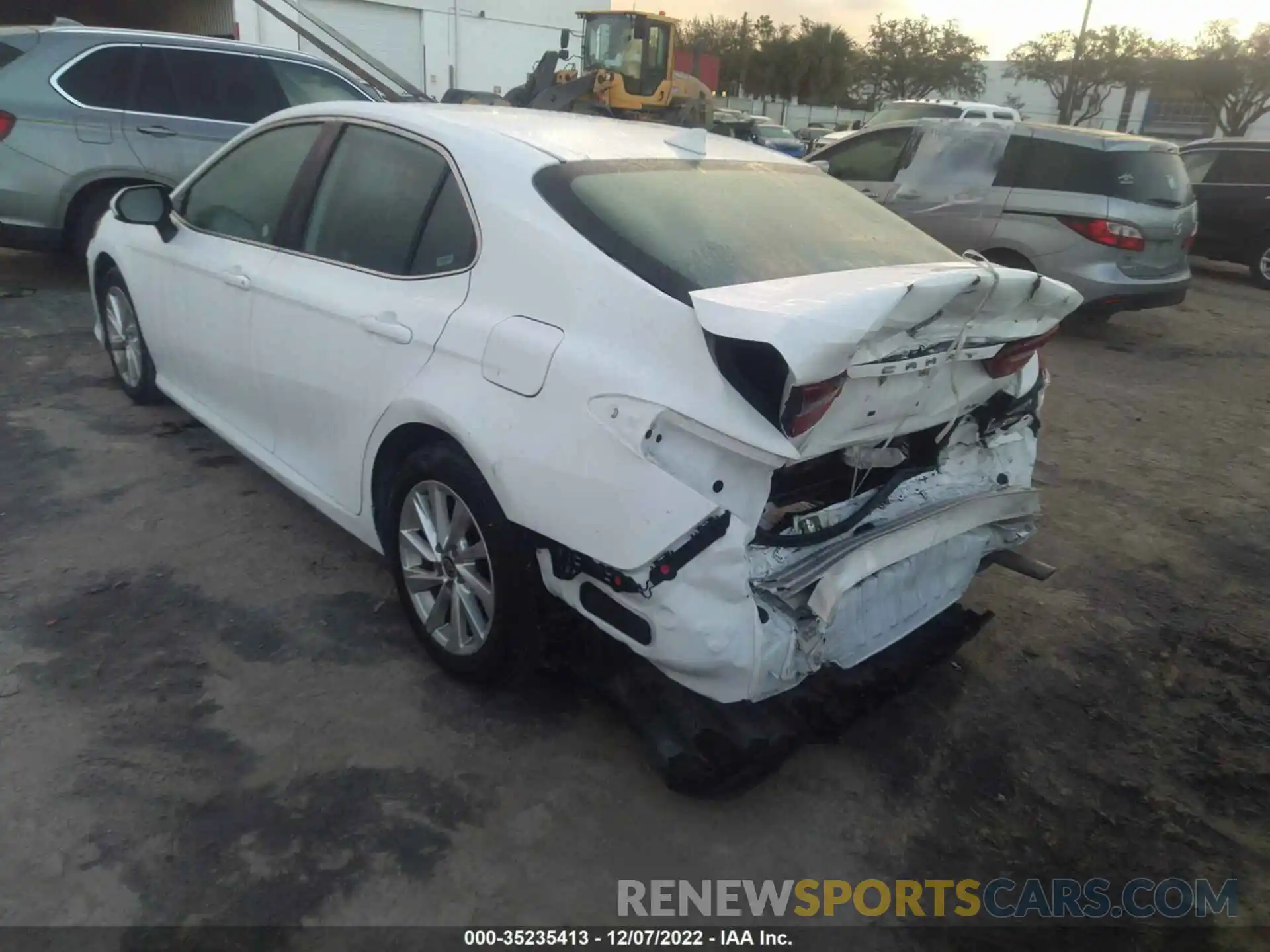 3 Photograph of a damaged car 4T1C11AKXMU439104 TOYOTA CAMRY 2021