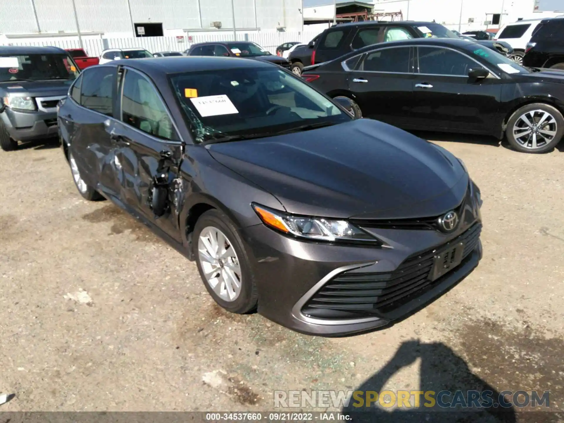 1 Photograph of a damaged car 4T1C11AKXMU440978 TOYOTA CAMRY 2021