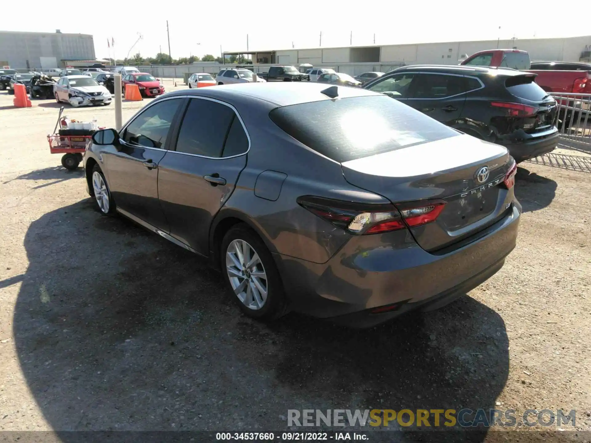 3 Photograph of a damaged car 4T1C11AKXMU440978 TOYOTA CAMRY 2021