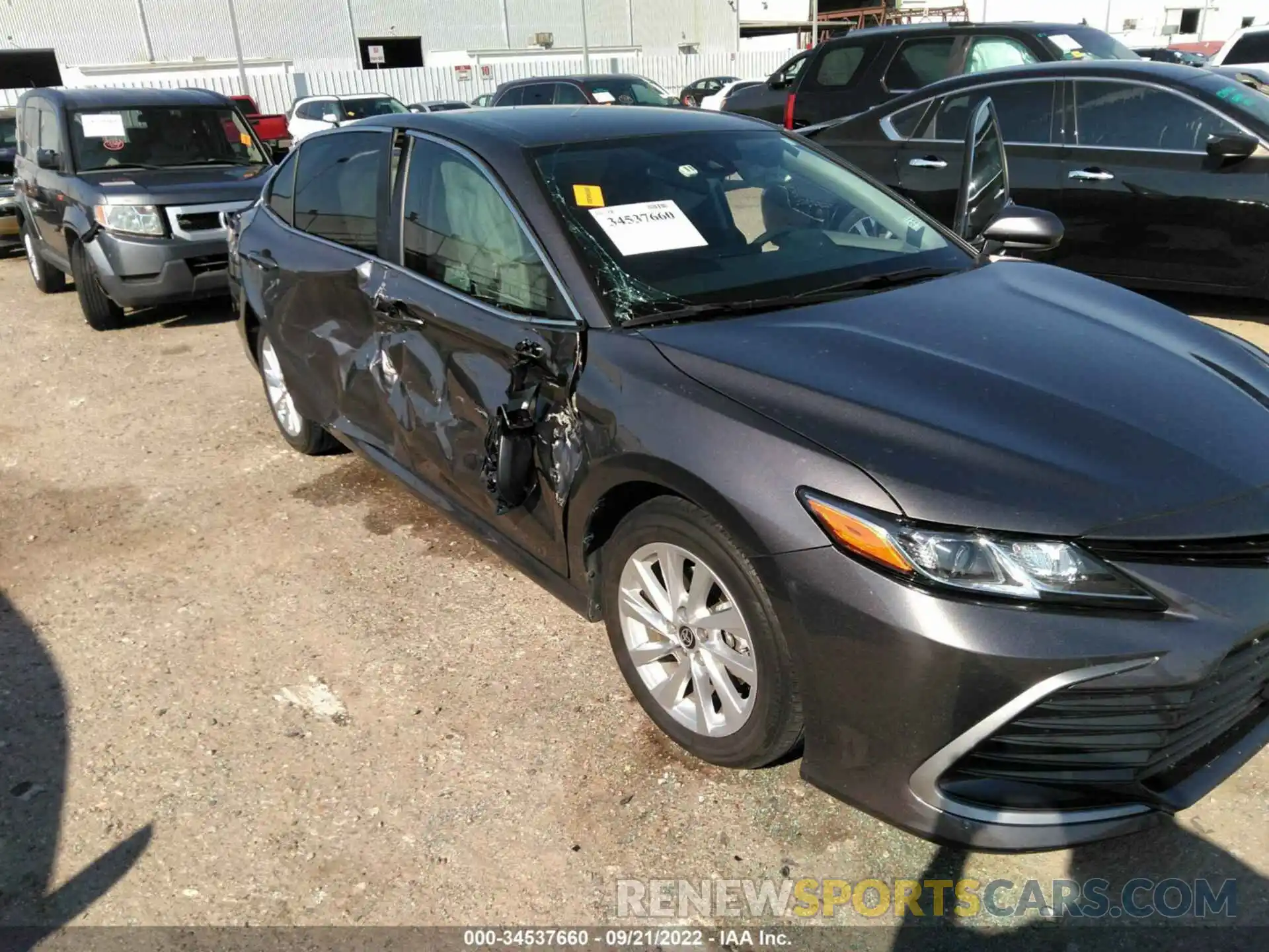 6 Photograph of a damaged car 4T1C11AKXMU440978 TOYOTA CAMRY 2021