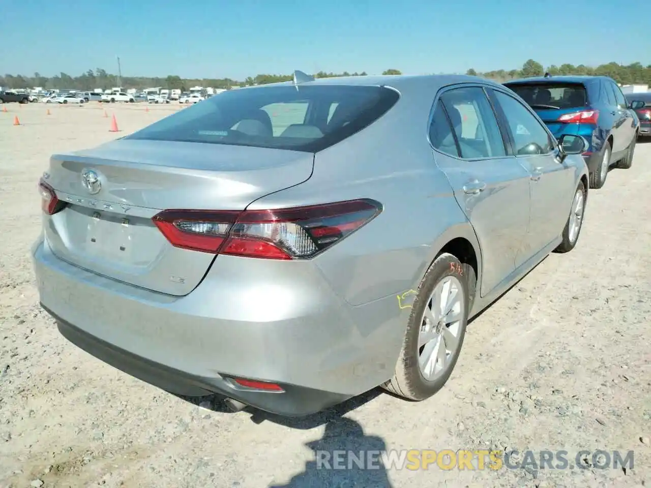 4 Photograph of a damaged car 4T1C11AKXMU442990 TOYOTA CAMRY 2021