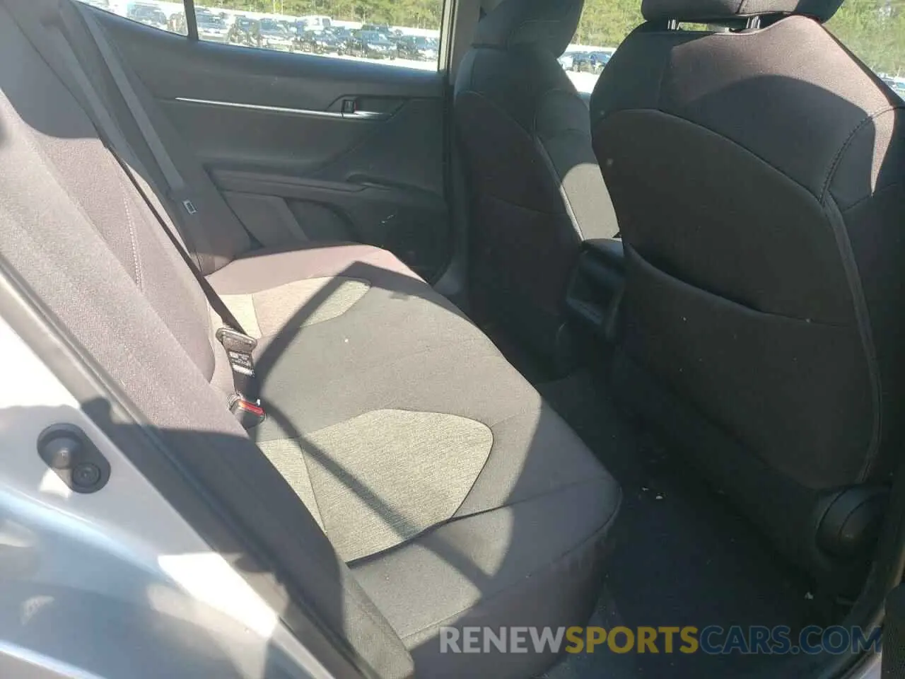 10 Photograph of a damaged car 4T1C11AKXMU451916 TOYOTA CAMRY 2021