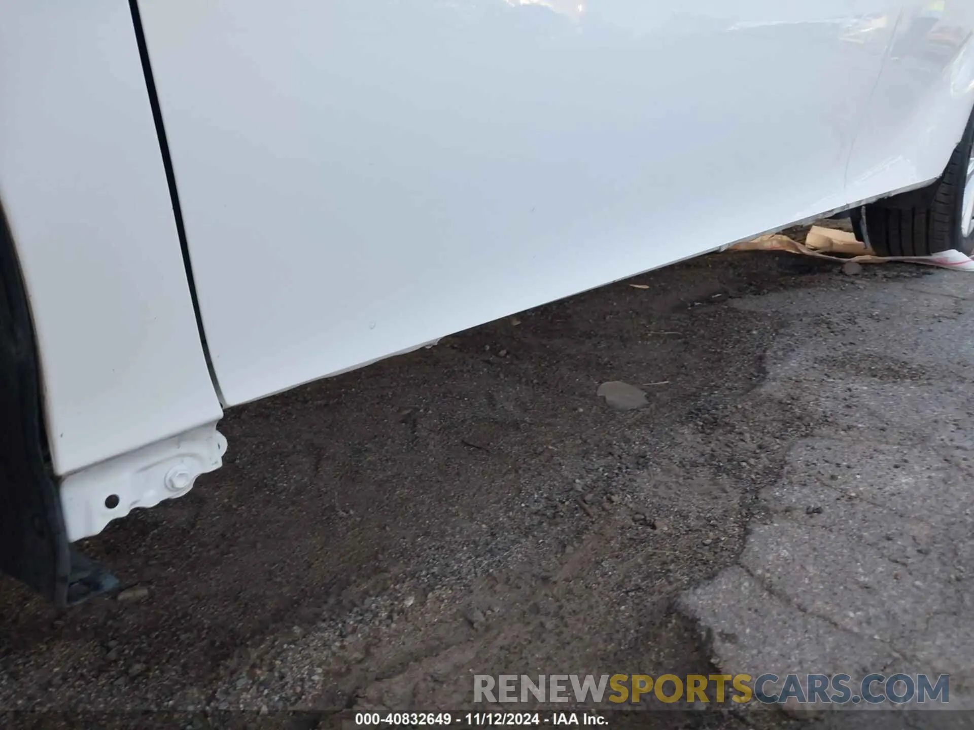 20 Photograph of a damaged car 4T1C11AKXMU453066 TOYOTA CAMRY 2021