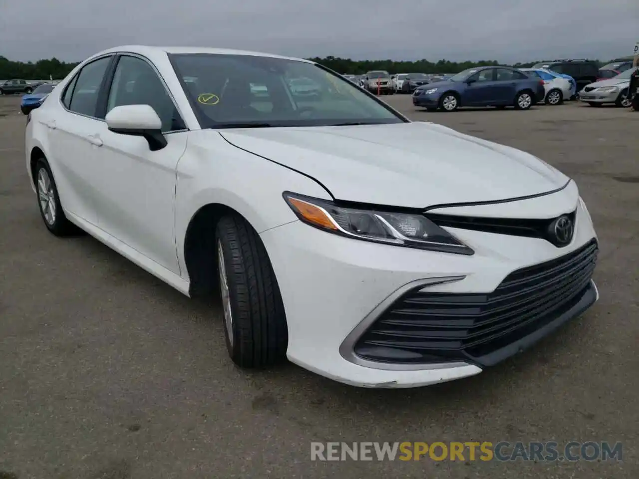 1 Photograph of a damaged car 4T1C11AKXMU457117 TOYOTA CAMRY 2021