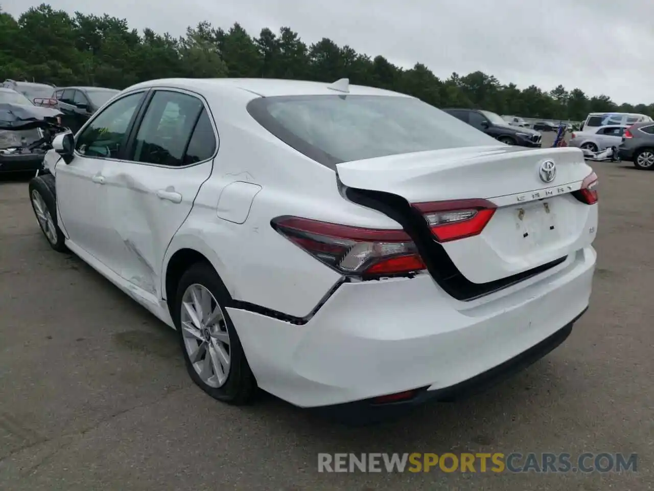 3 Photograph of a damaged car 4T1C11AKXMU457117 TOYOTA CAMRY 2021