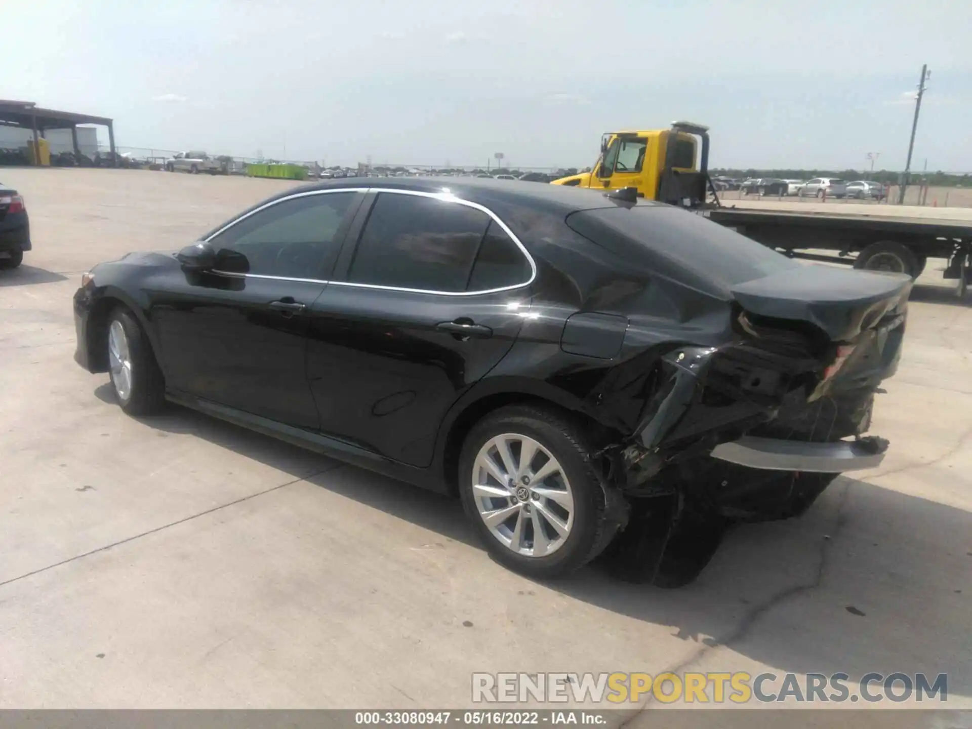 3 Photograph of a damaged car 4T1C11AKXMU520541 TOYOTA CAMRY 2021