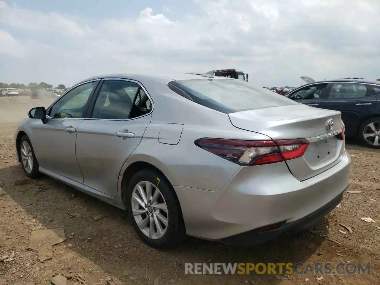 3 Photograph of a damaged car 4T1C11AKXMU522757 TOYOTA CAMRY 2021