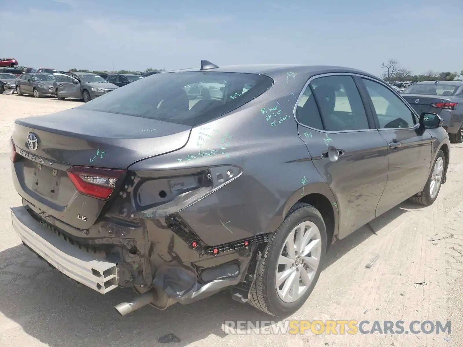 4 Photograph of a damaged car 4T1C11AKXMU526324 TOYOTA CAMRY 2021