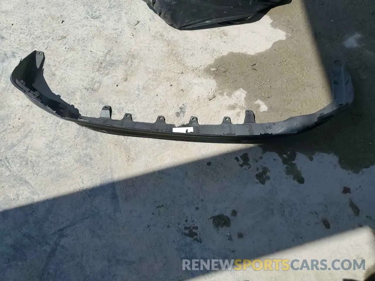 12 Photograph of a damaged car 4T1C11AKXMU558982 TOYOTA CAMRY 2021