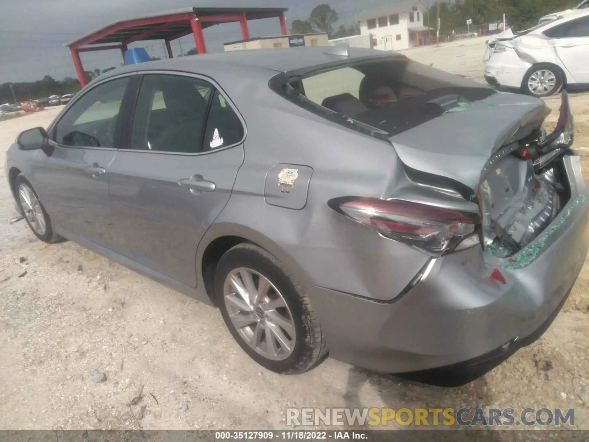 3 Photograph of a damaged car 4T1C11AKXMU580125 TOYOTA CAMRY 2021