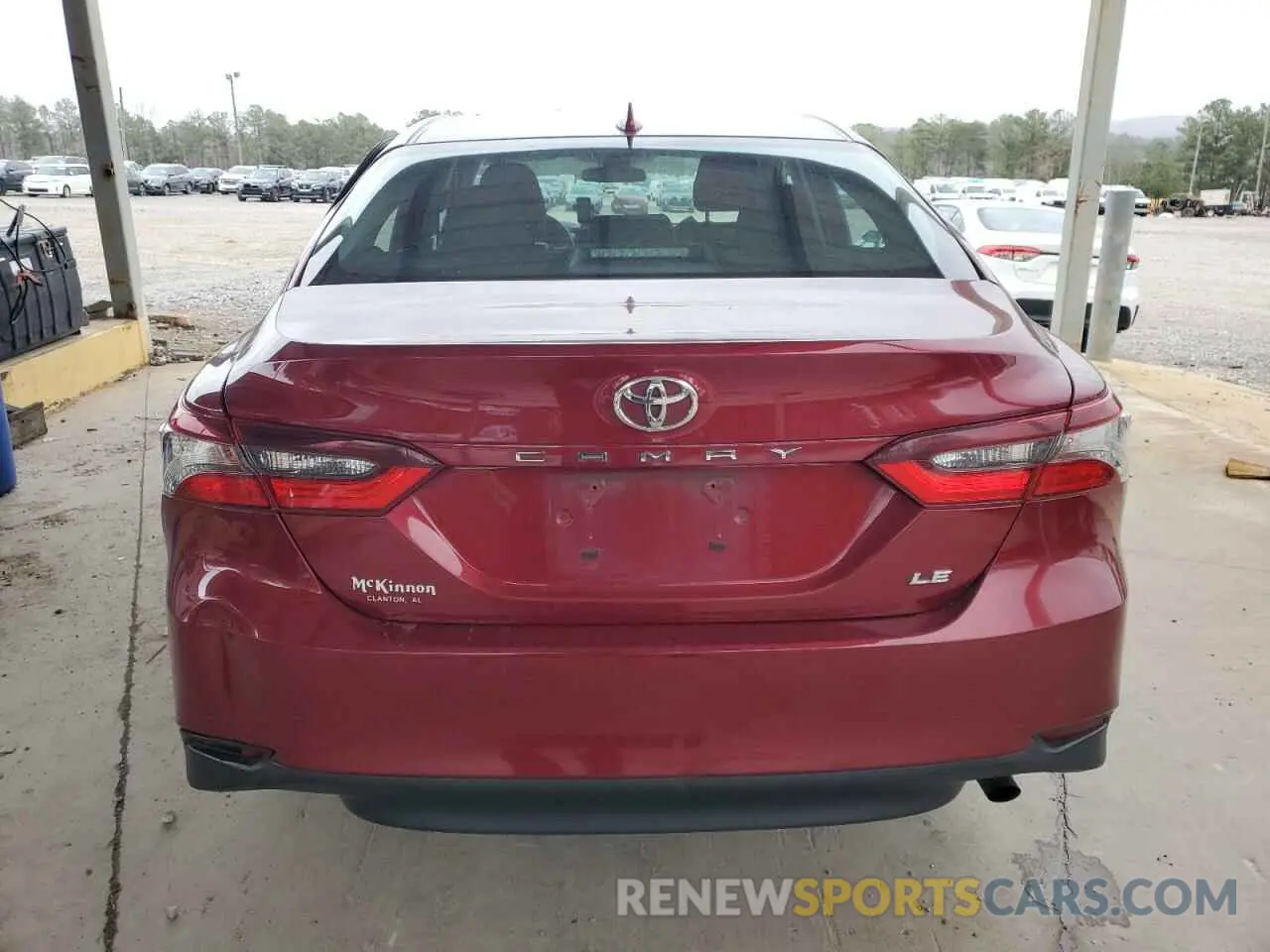 6 Photograph of a damaged car 4T1C11AKXMU581940 TOYOTA CAMRY 2021
