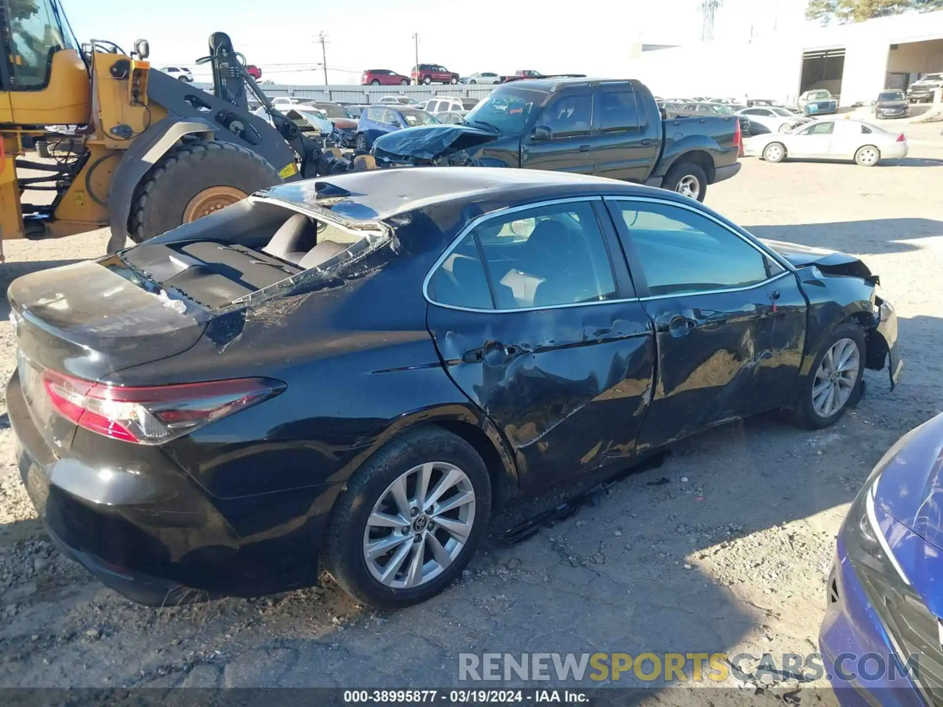 13 Photograph of a damaged car 4T1C11AKXMU583994 TOYOTA CAMRY 2021