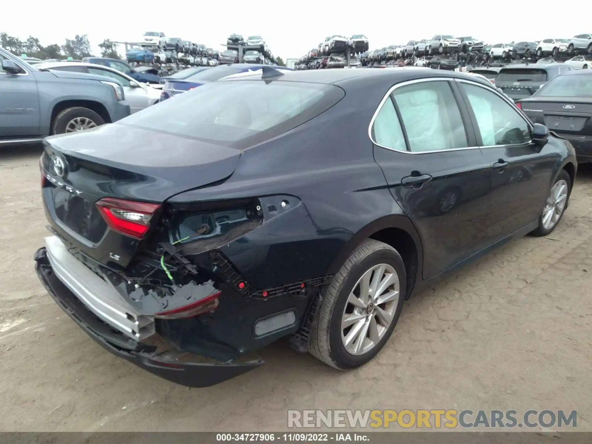 4 Photograph of a damaged car 4T1C11AKXMU584675 TOYOTA CAMRY 2021