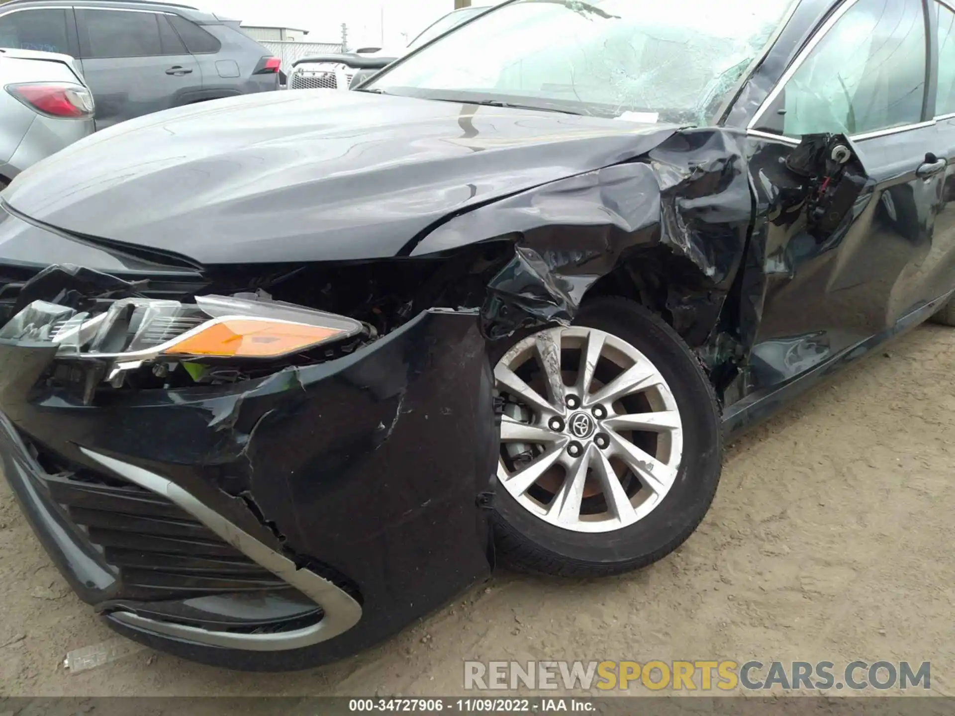 6 Photograph of a damaged car 4T1C11AKXMU584675 TOYOTA CAMRY 2021