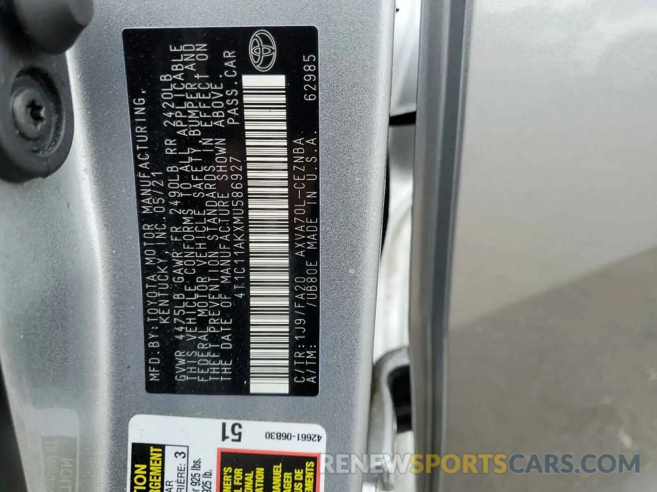 12 Photograph of a damaged car 4T1C11AKXMU586927 TOYOTA CAMRY 2021
