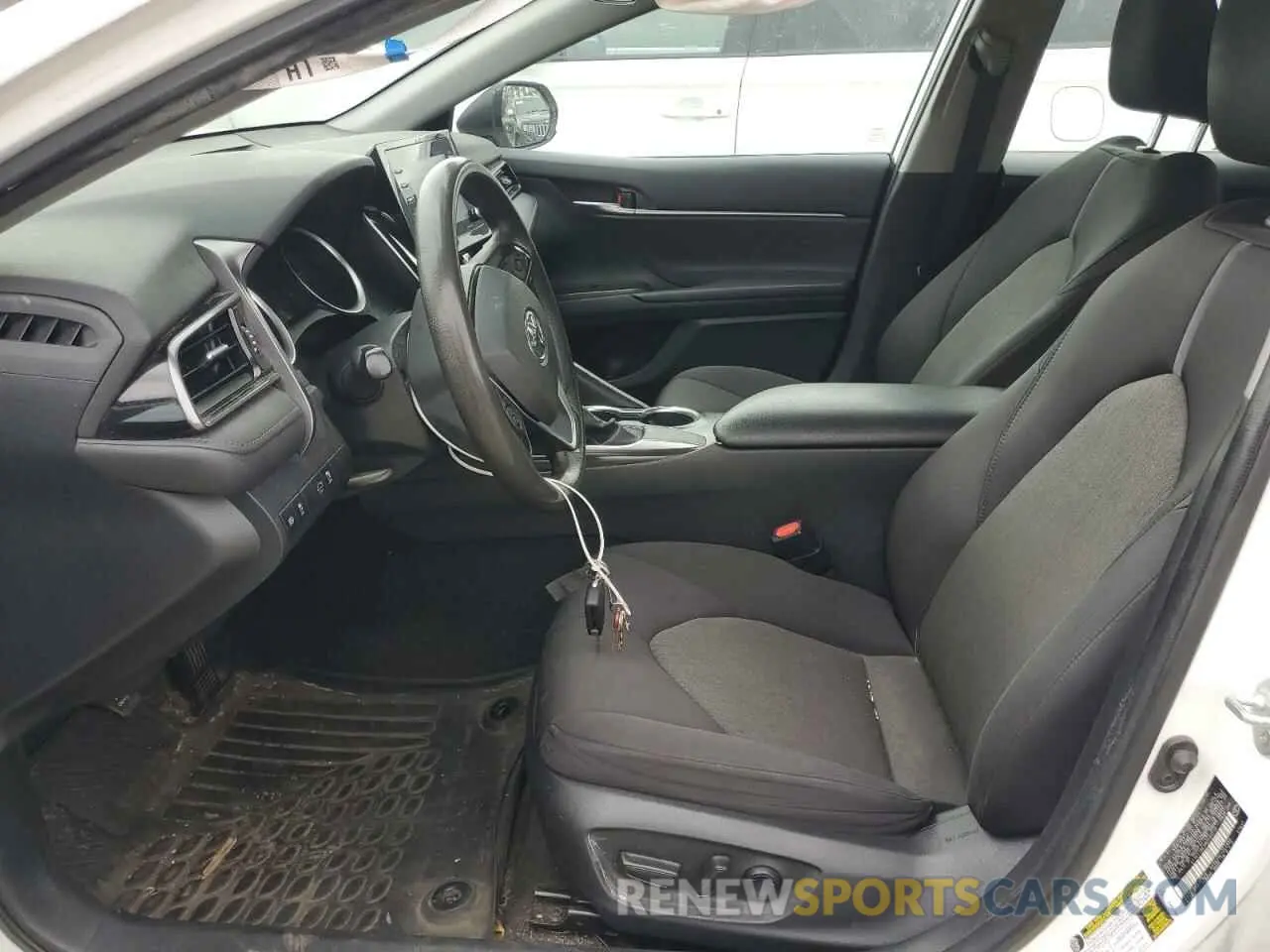 7 Photograph of a damaged car 4T1C11AKXMU590010 TOYOTA CAMRY 2021