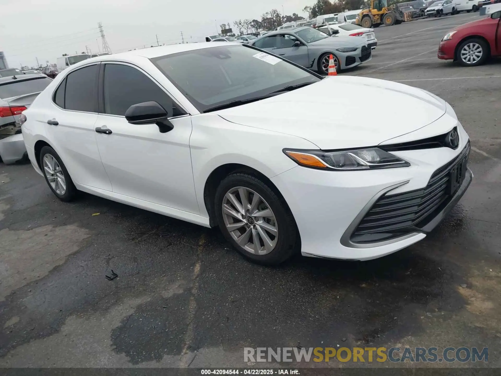 1 Photograph of a damaged car 4T1C11AKXMU597300 TOYOTA CAMRY 2021