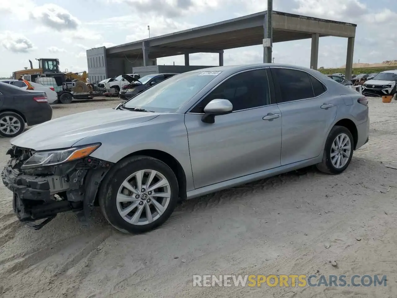 1 Photograph of a damaged car 4T1C11AKXMU599757 TOYOTA CAMRY 2021