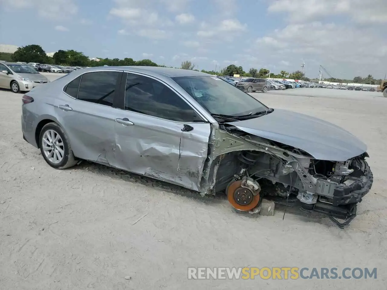 4 Photograph of a damaged car 4T1C11AKXMU599757 TOYOTA CAMRY 2021