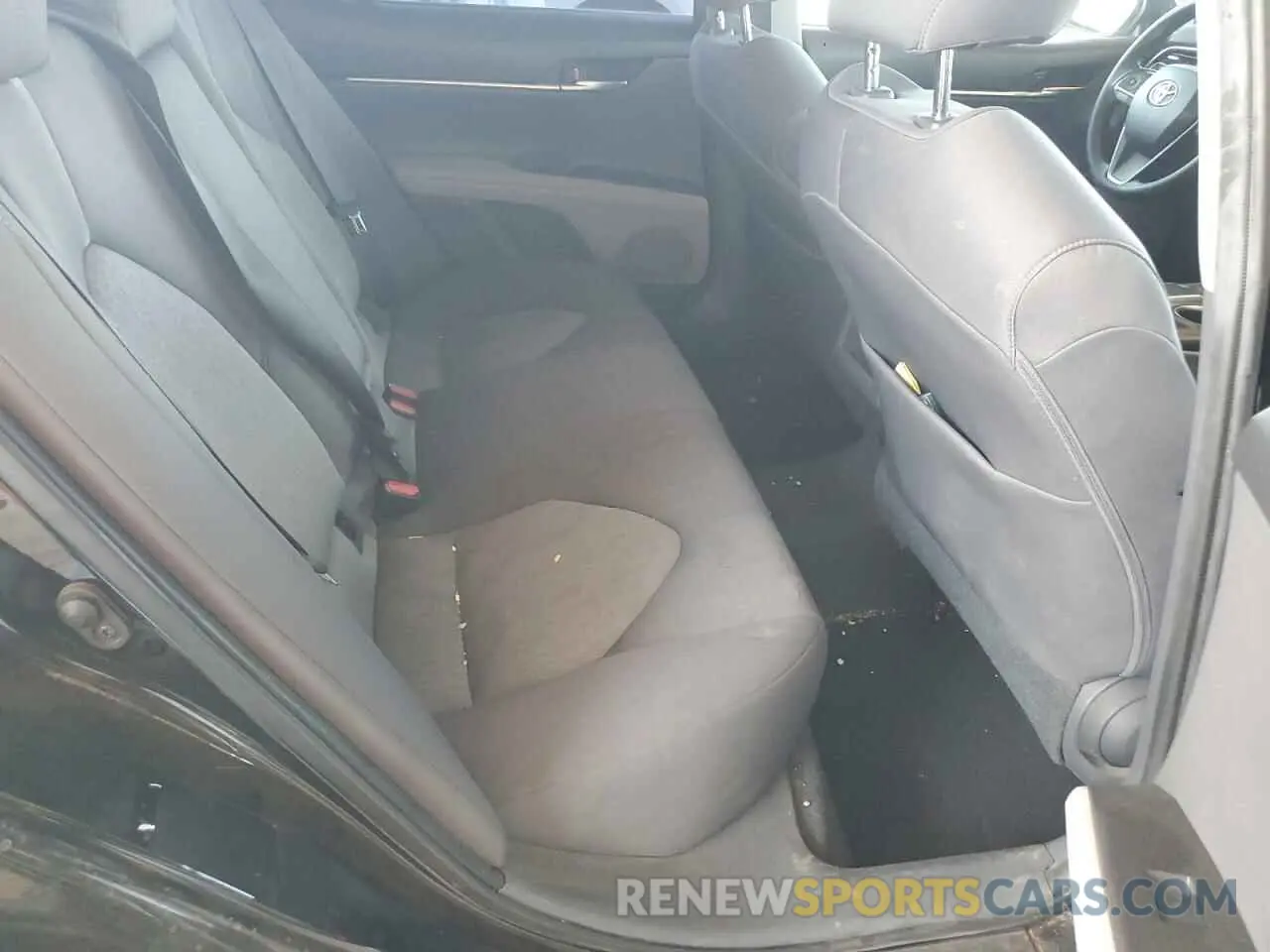 10 Photograph of a damaged car 4T1C11AKXMU603175 TOYOTA CAMRY 2021