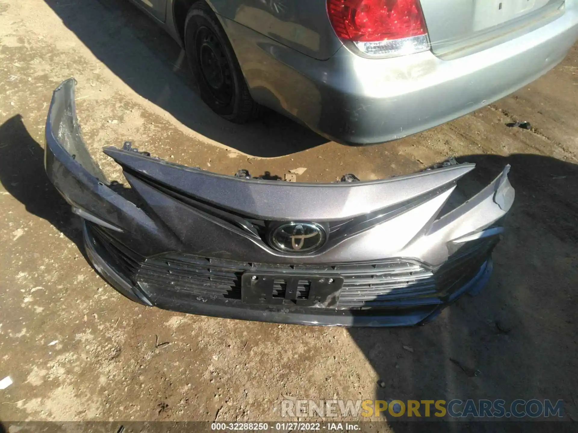 12 Photograph of a damaged car 4T1C11AKXMU612054 TOYOTA CAMRY 2021