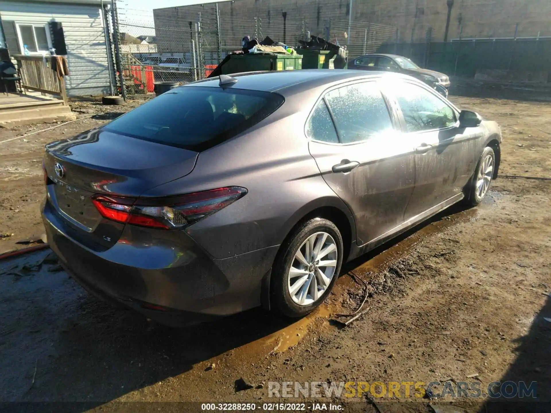 4 Photograph of a damaged car 4T1C11AKXMU612054 TOYOTA CAMRY 2021