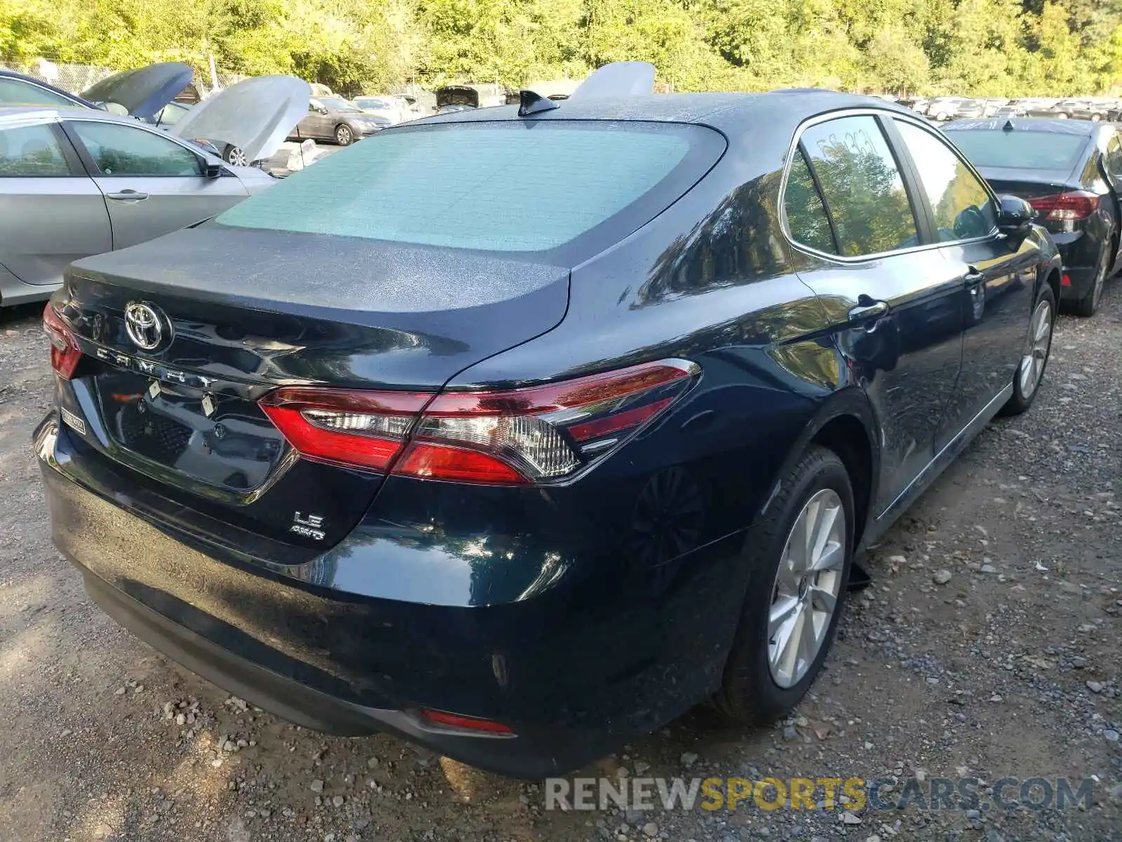 4 Photograph of a damaged car 4T1C11BK0MU037557 TOYOTA CAMRY 2021