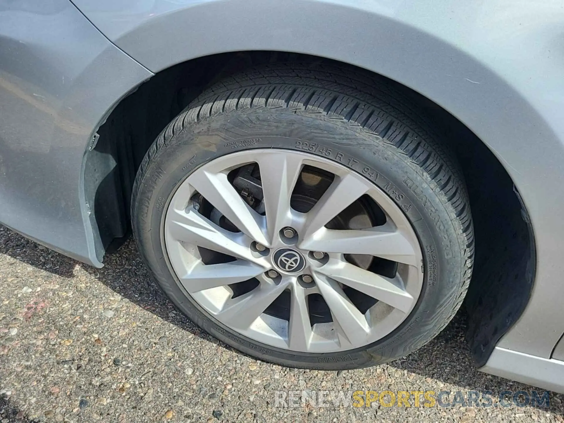28 Photograph of a damaged car 4T1C11BK3MU032899 TOYOTA CAMRY 2021