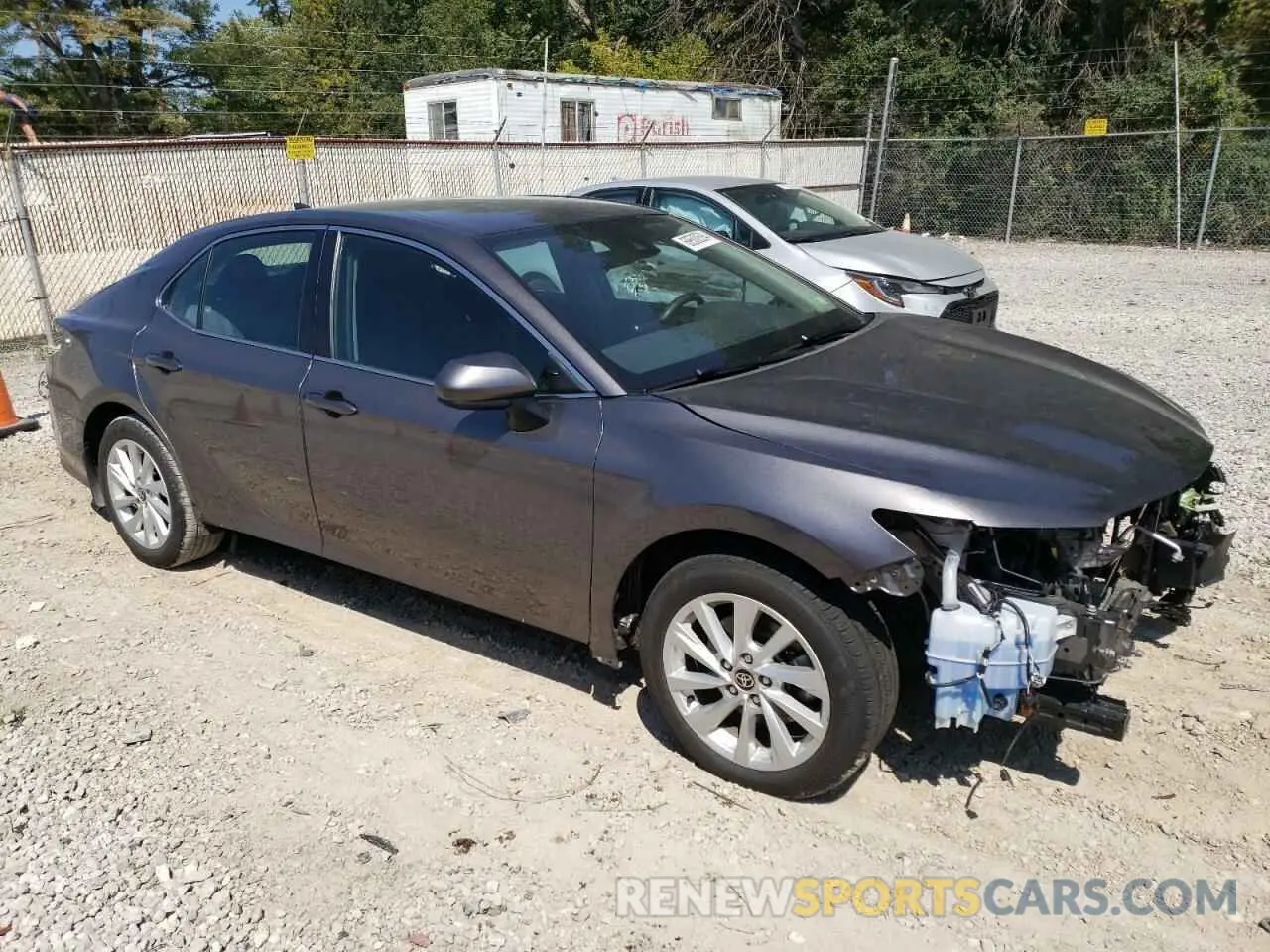 4 Photograph of a damaged car 4T1C11BK4MU034693 TOYOTA CAMRY 2021