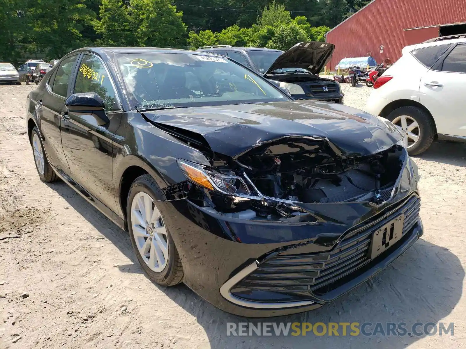 1 Photograph of a damaged car 4T1C11BK5MU032418 TOYOTA CAMRY 2021