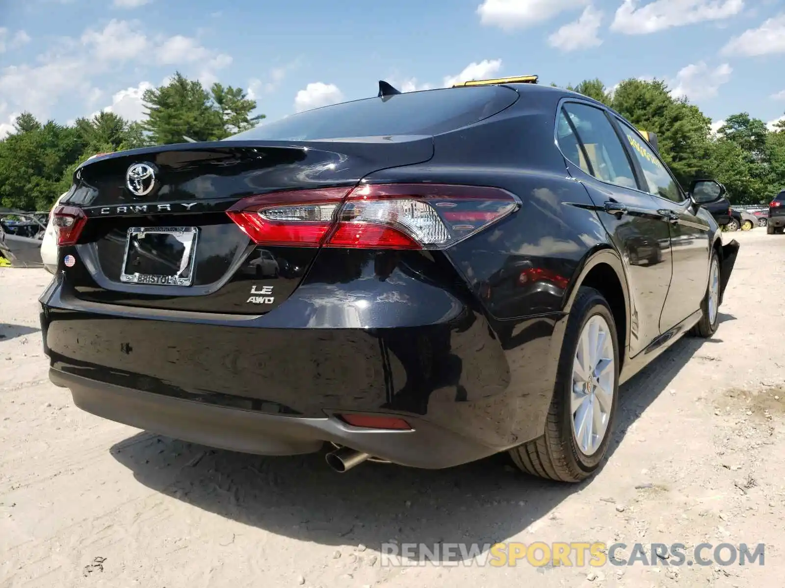 4 Photograph of a damaged car 4T1C11BK5MU032418 TOYOTA CAMRY 2021