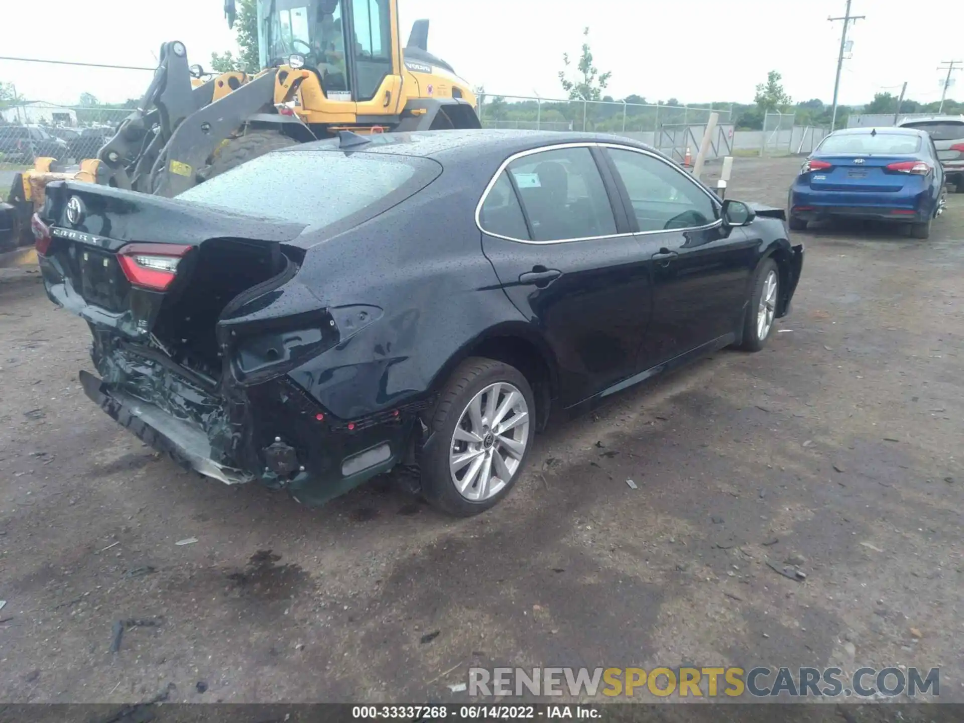 4 Photograph of a damaged car 4T1C11BK6MU027843 TOYOTA CAMRY 2021