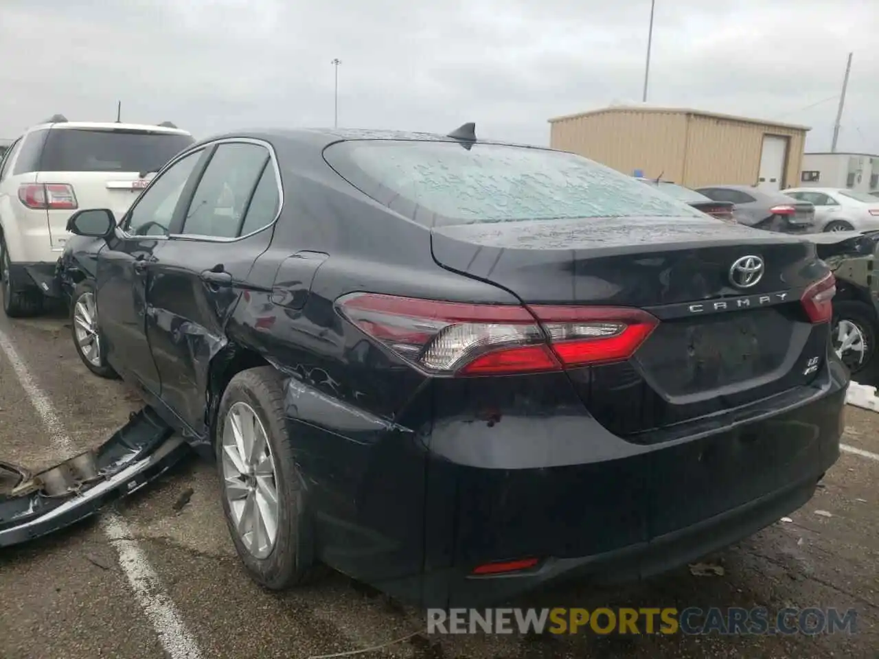 3 Photograph of a damaged car 4T1C11BK6MU032363 TOYOTA CAMRY 2021